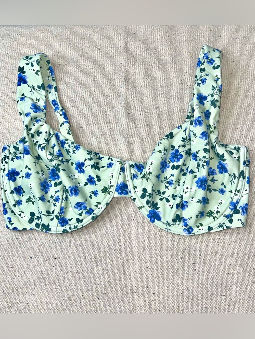 Abercrombie & Fitch | Floral Green Blue Curve Love Bikini Top M